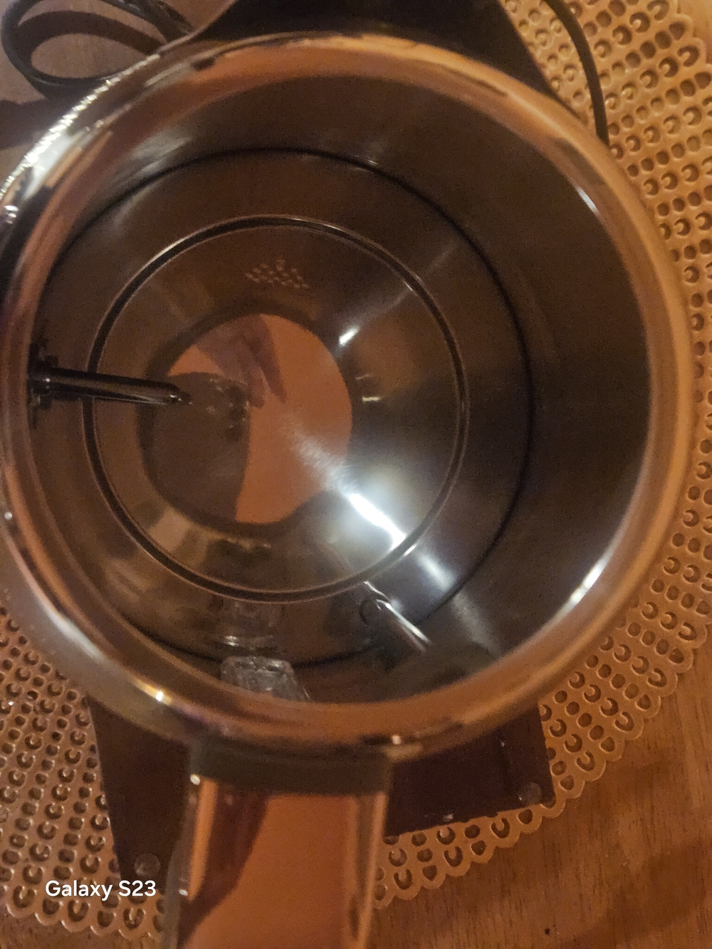 Stainless Steel Electric Kettle with Temperature Gauge - Chrome/Gray Handle - Picture 7 of 7